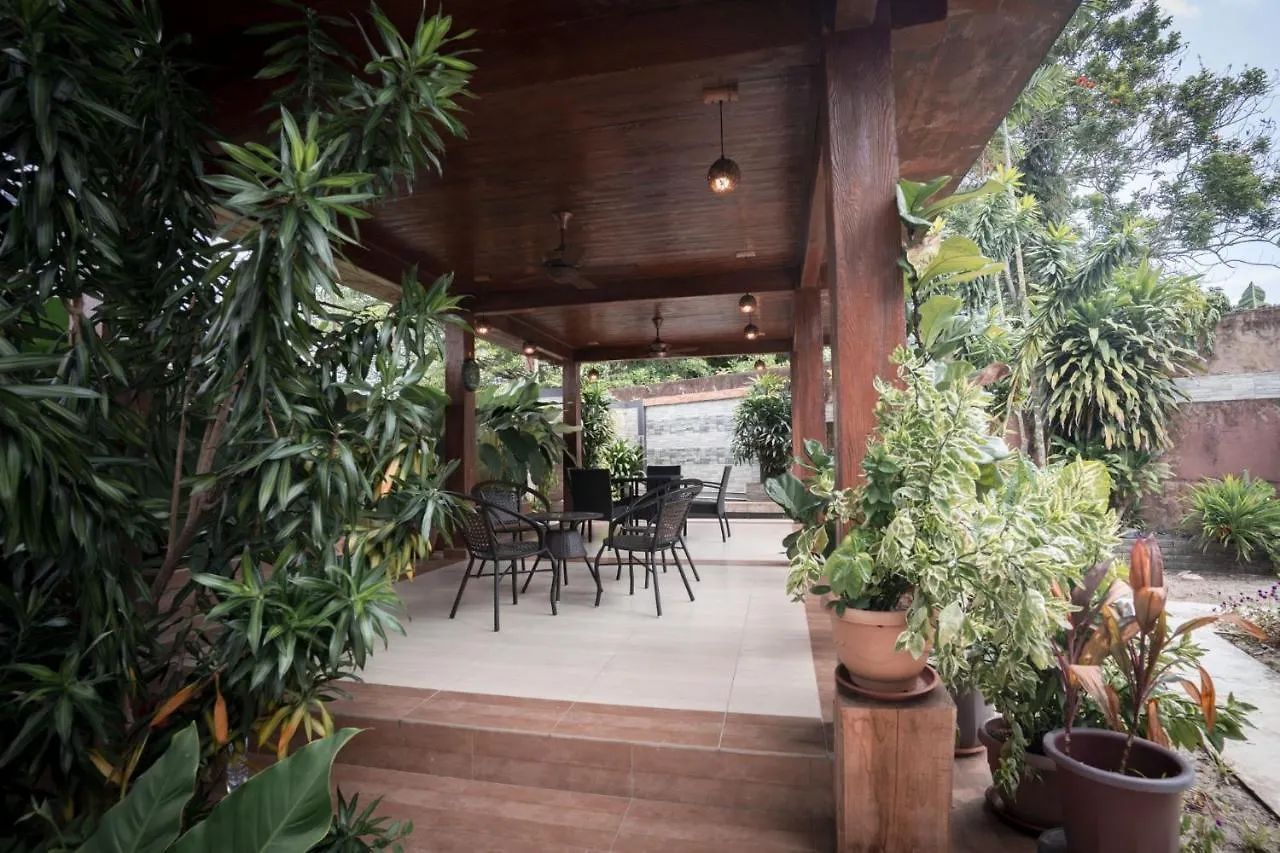 Party Haus 7 Bedrooms 8 Toilets Johor Bahru 0*,  Malezja