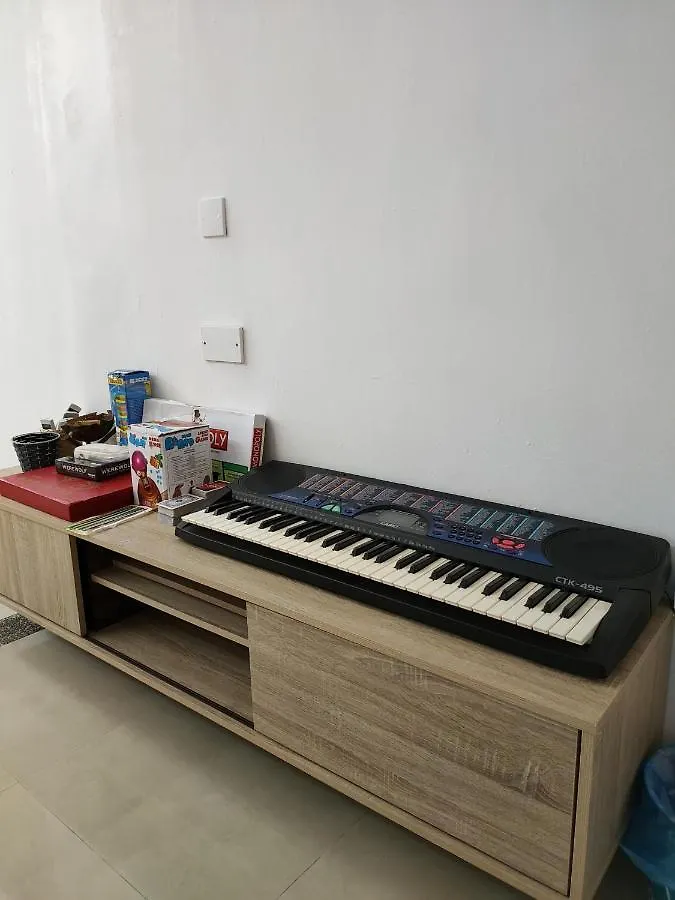 Casa vacanze Party Haus 7 Bedrooms 8 Toilets Johor Bahru